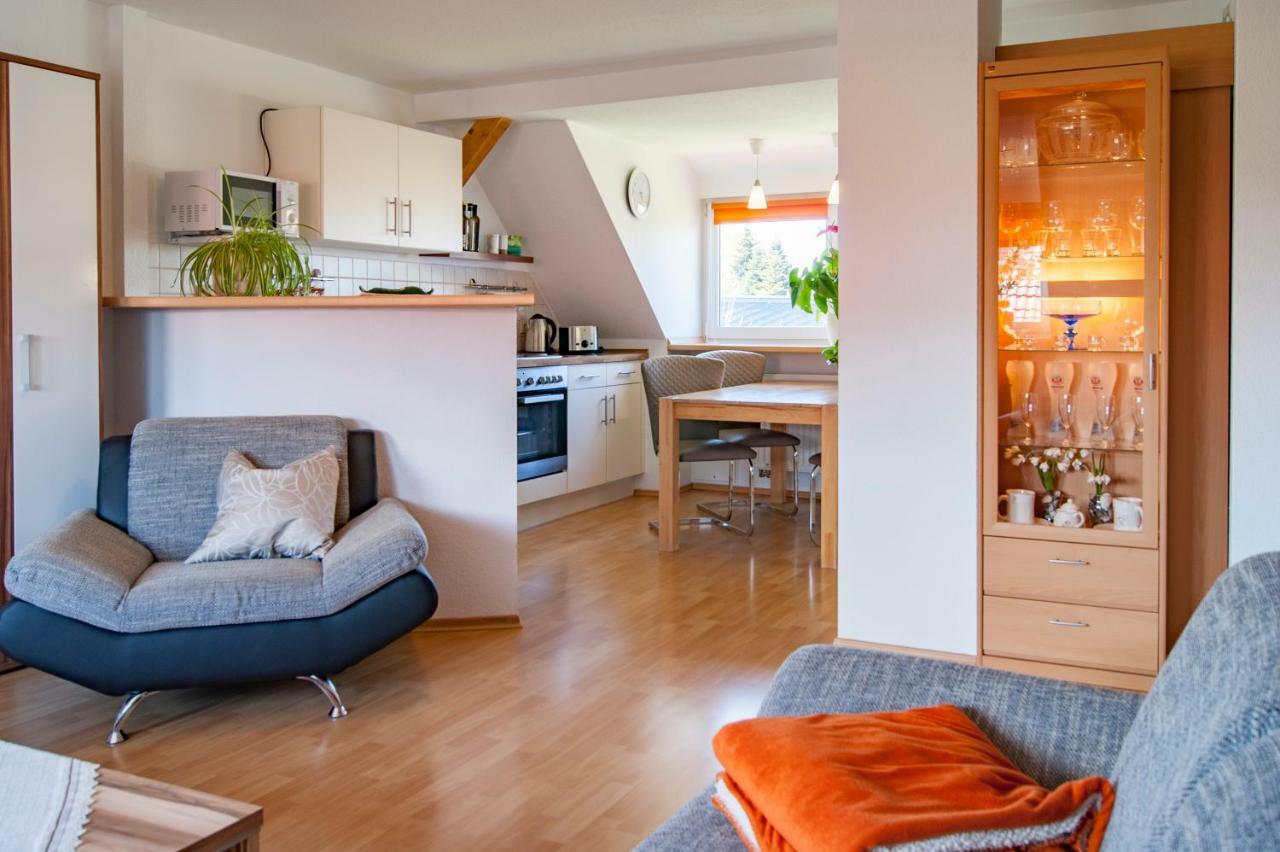 Tharandt Dreiseitenhof Ferienwohnung Kuenzel מראה חיצוני תמונה